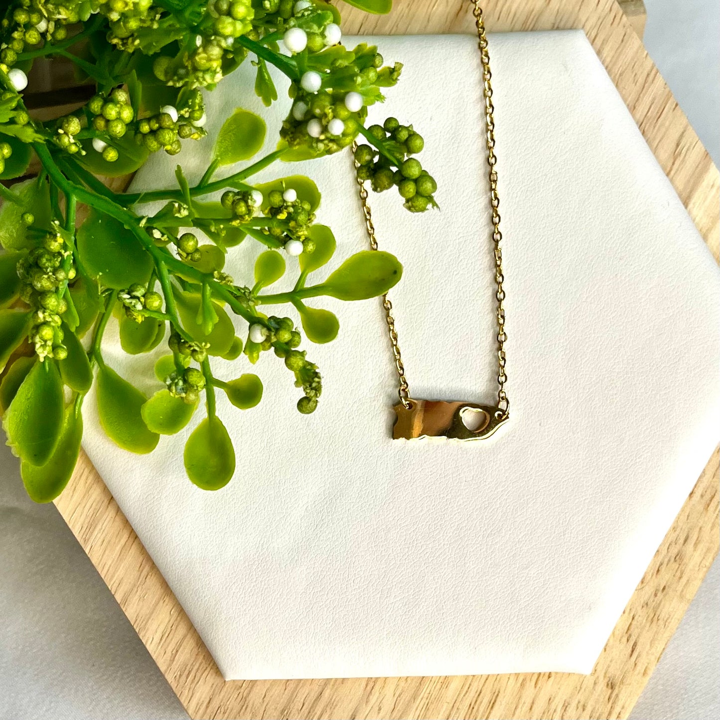 PR & Heart Necklace Gold