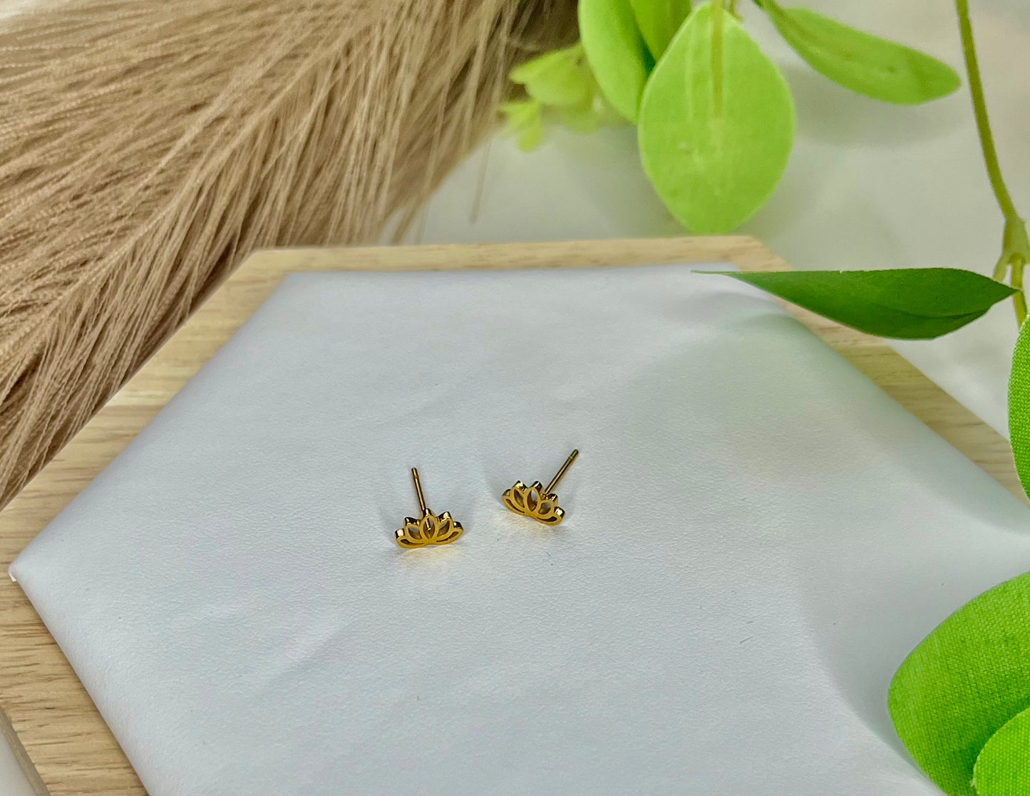 Lotus Gold Earring